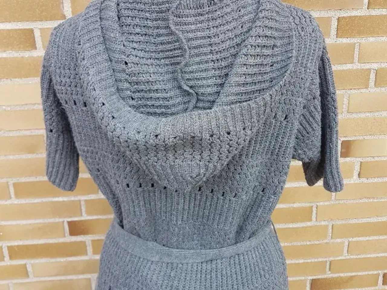 Billede 3 - Flot strik cardigan