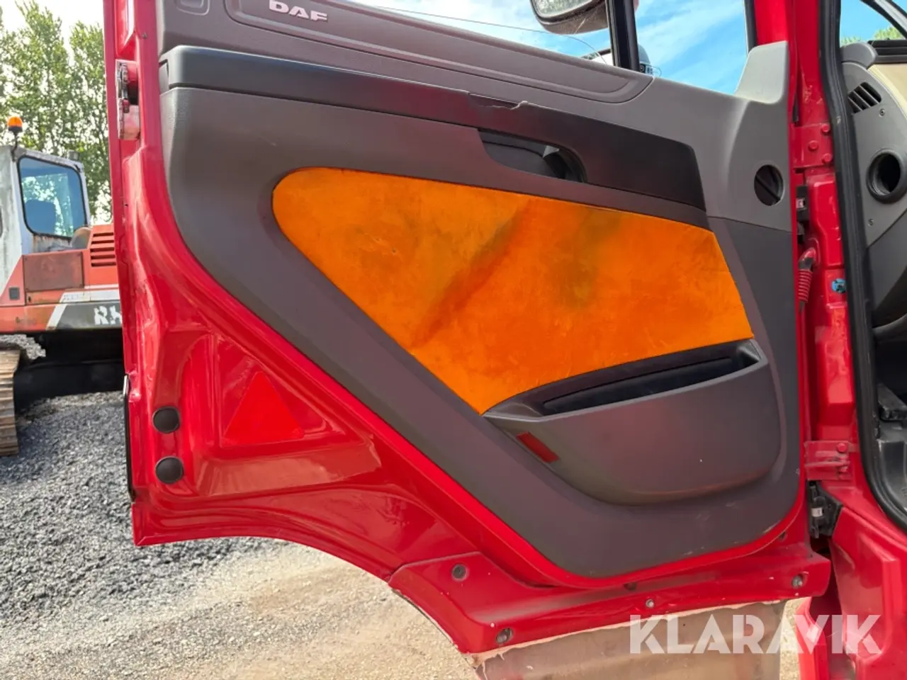 Billede 11 - Lastbil DAF CF med wirehejs og HMF kran