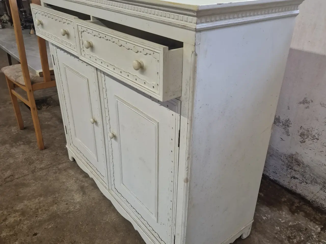 Billede 4 - Charmerende vintage skænk