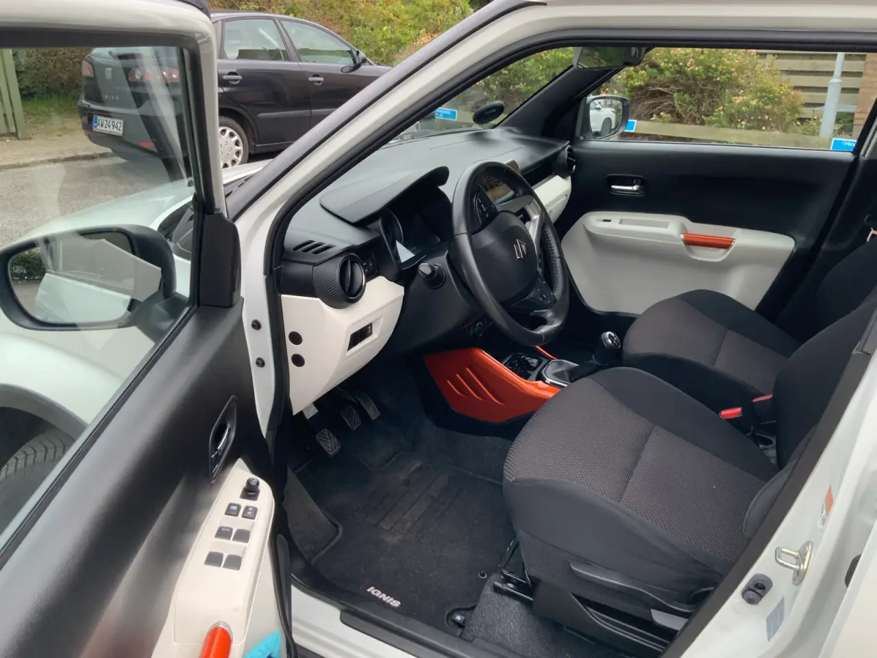 Billede 4 - SUZUKI IGNIS 1,2. Duraljet 16 v Adventure.90 hk.