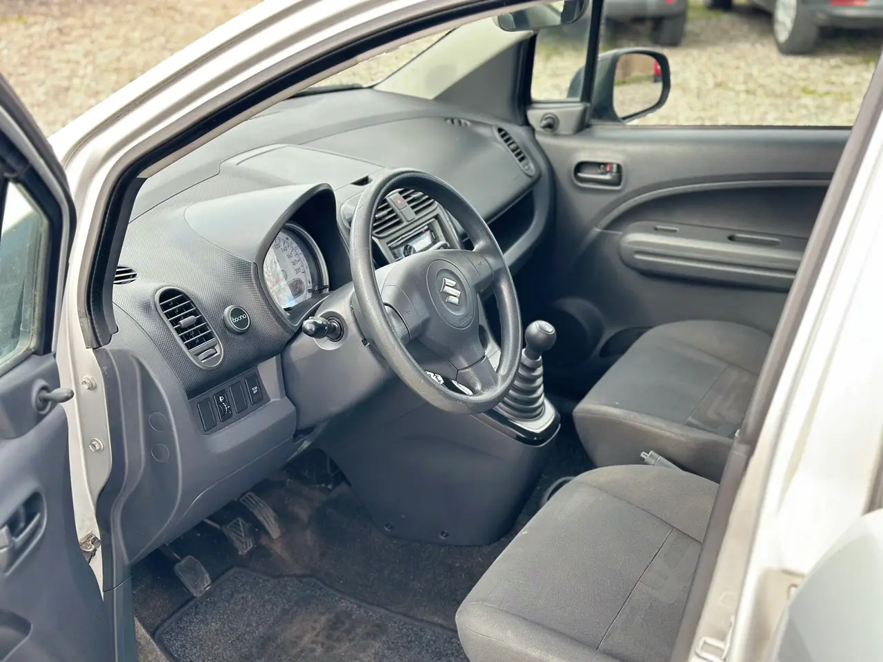Billede 6 - NYSYNET SUZUKI SPLASH MED GRATIS NUMMERPLADES