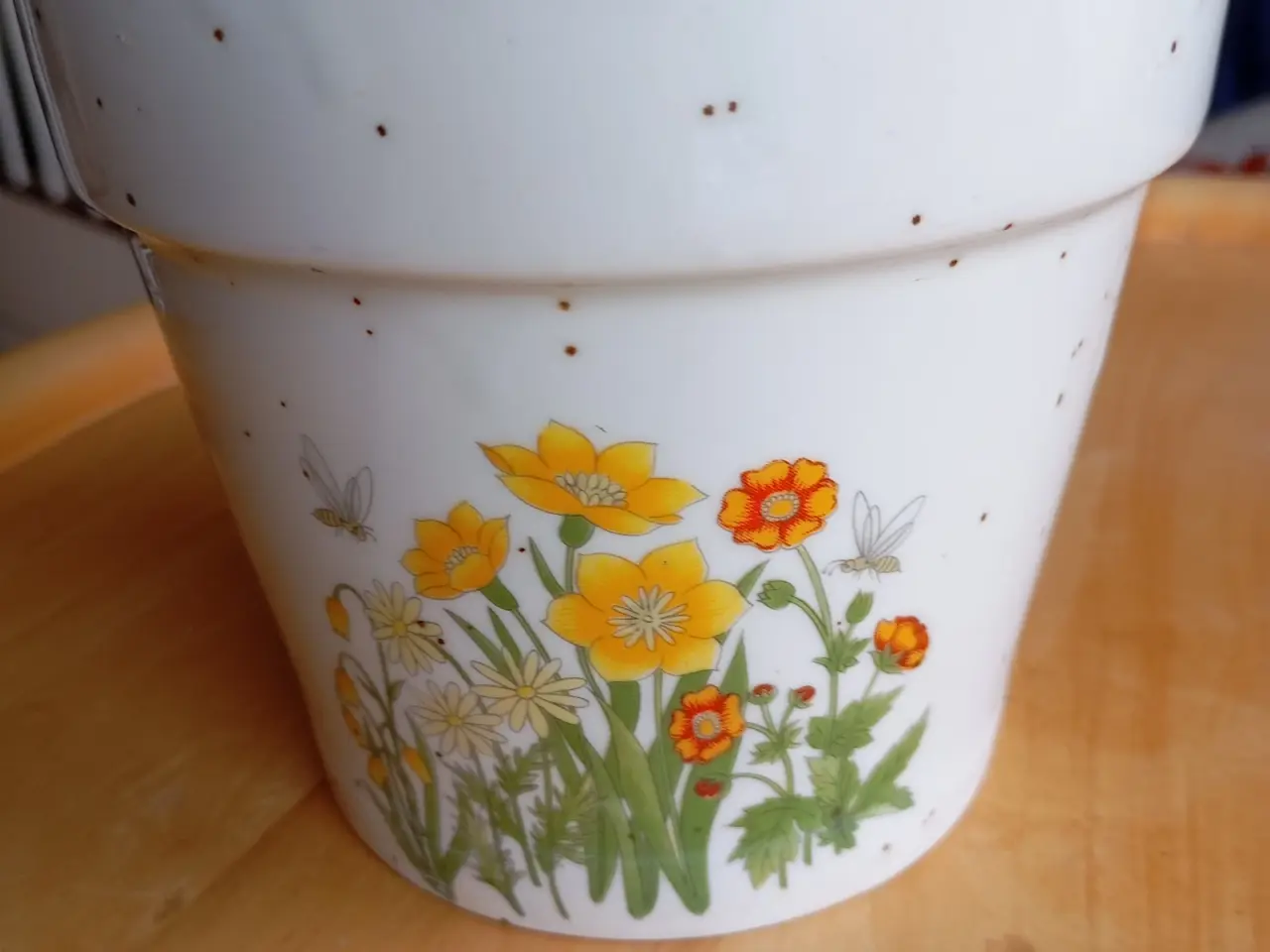 Billede 3 - Retro urtepotte med blomster 