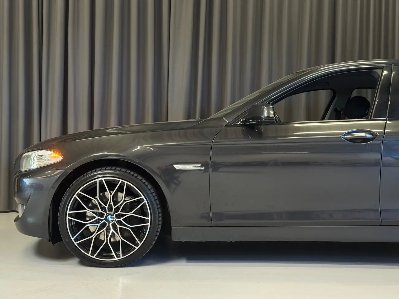 Billede 3 - BMW 530i 3,0 aut.
