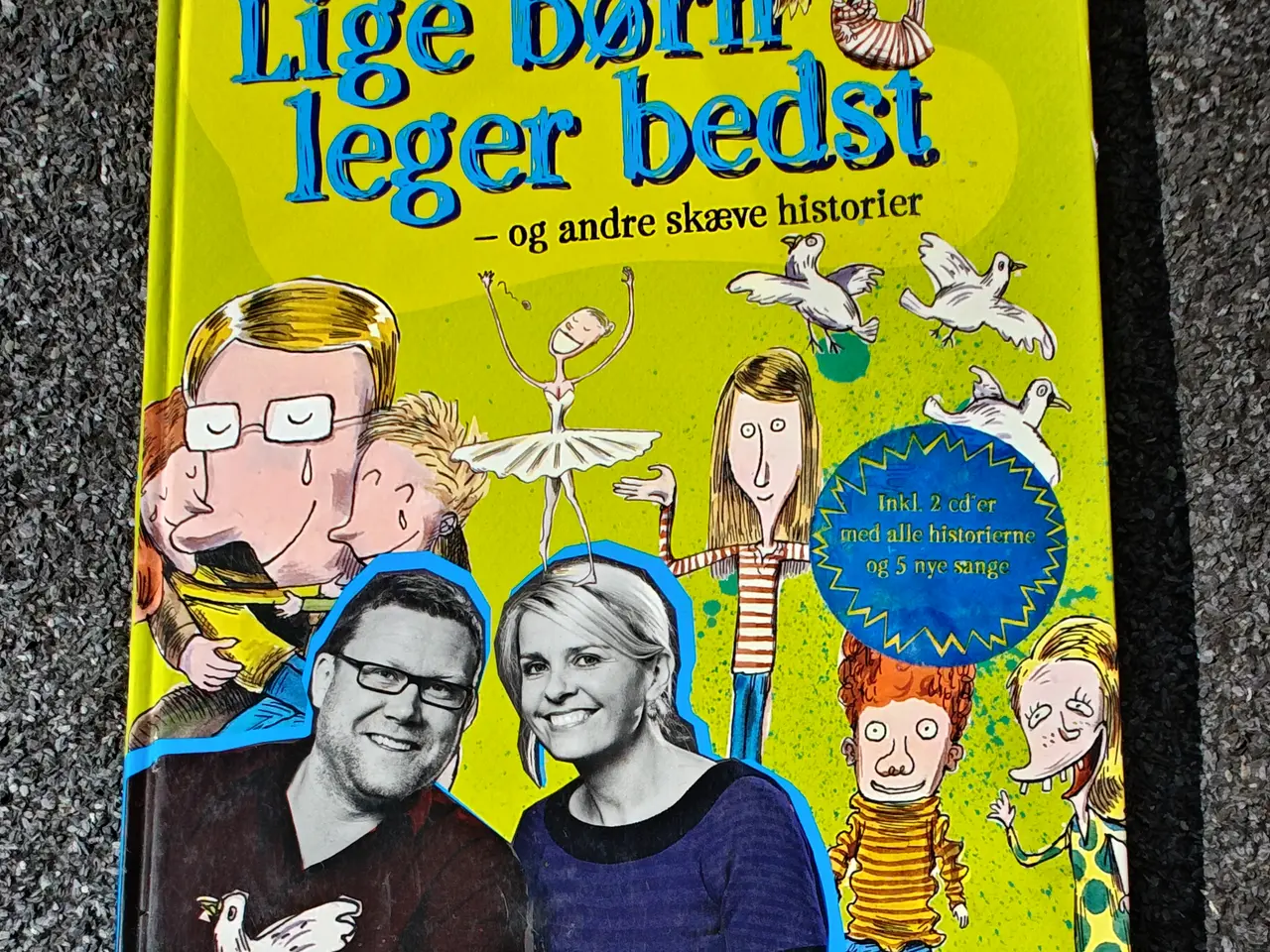 Billede 1 - Lige par leger bedst -og andre skæve historier BOG
