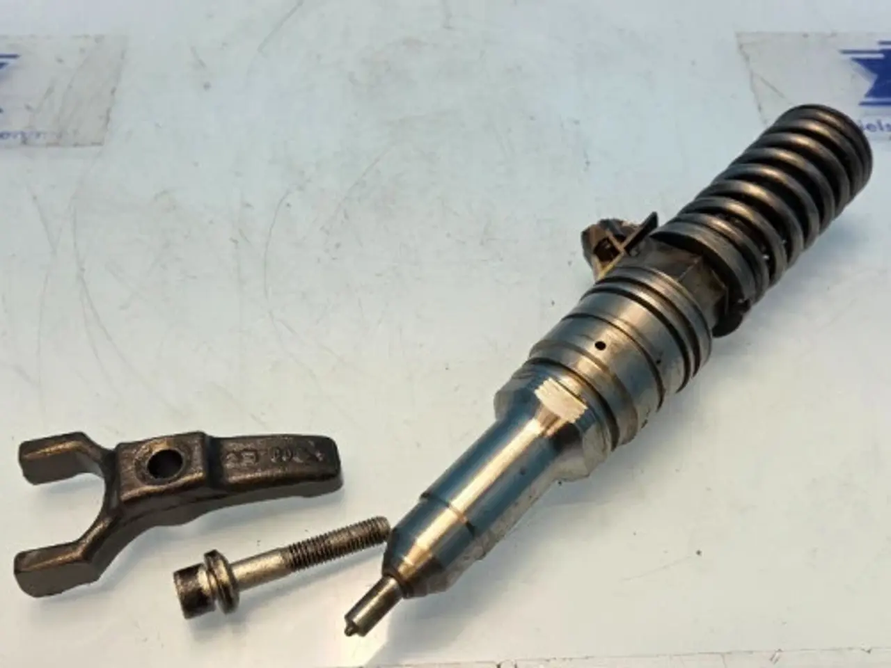 Billede 12 - Iveco F3AE0684D Injektor 504154922