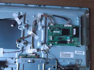 Philips TPV TPT315B5-DXJSFE LCD panel med LED