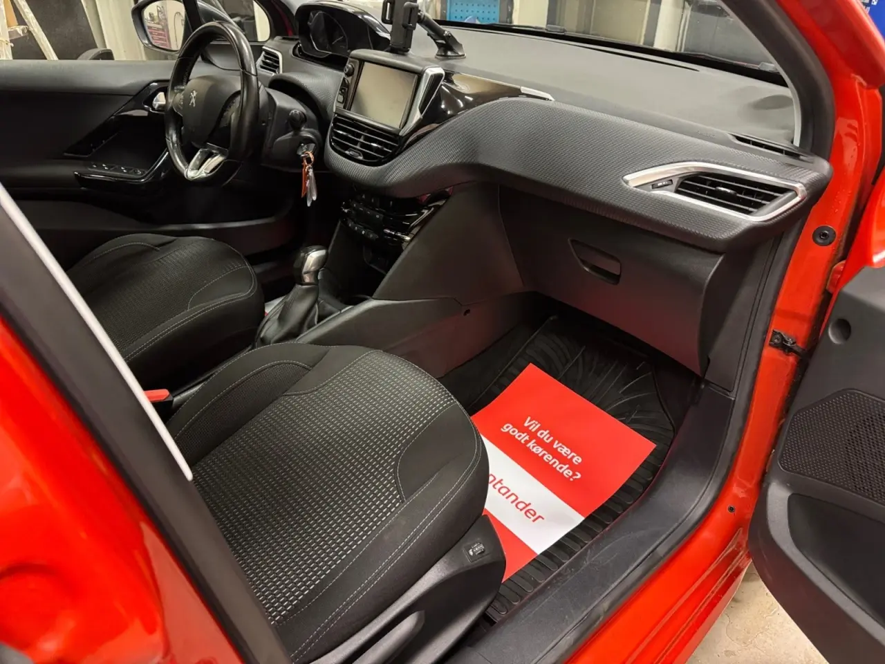 Billede 15 - Peugeot 208 1,2 e-THP 110 Allure Sky