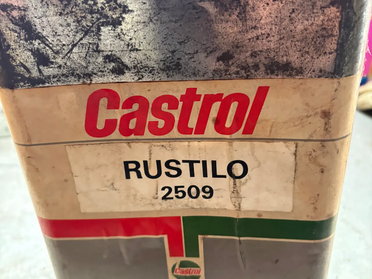 Billede 1 - Castrol undervogns beskyttelse 