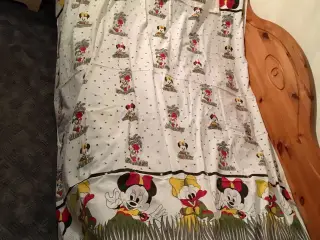 Disney lagen og pudebetræk til salg