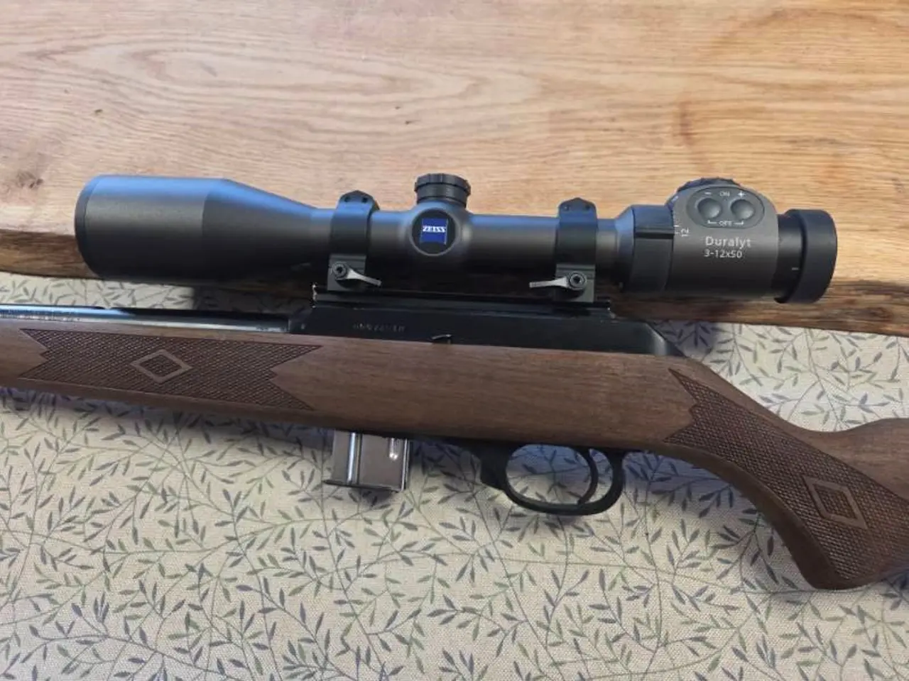 Billede 2 - Salonriffel 22 Mag