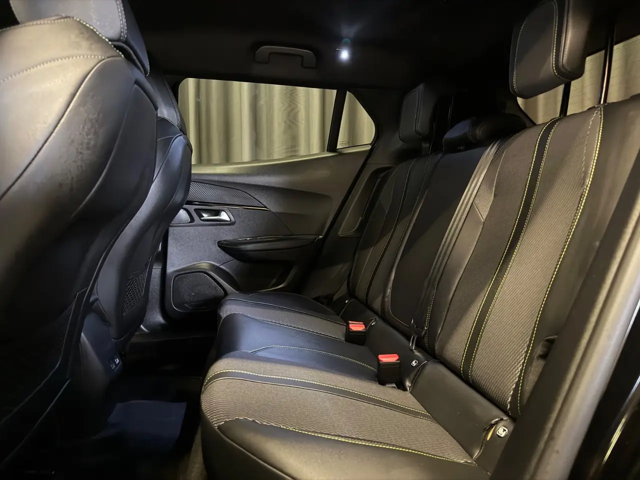 Billede 10 - Peugeot e-2008 50 GT
