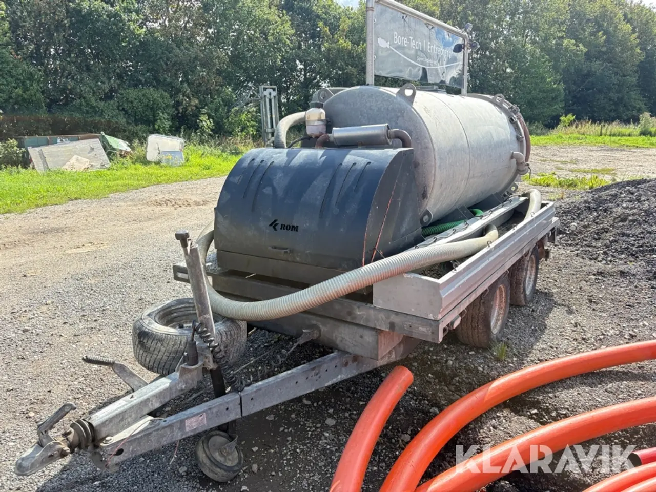 Billede 1 - Trailer med slamsuger og tip Pijnappel PTK 3500
