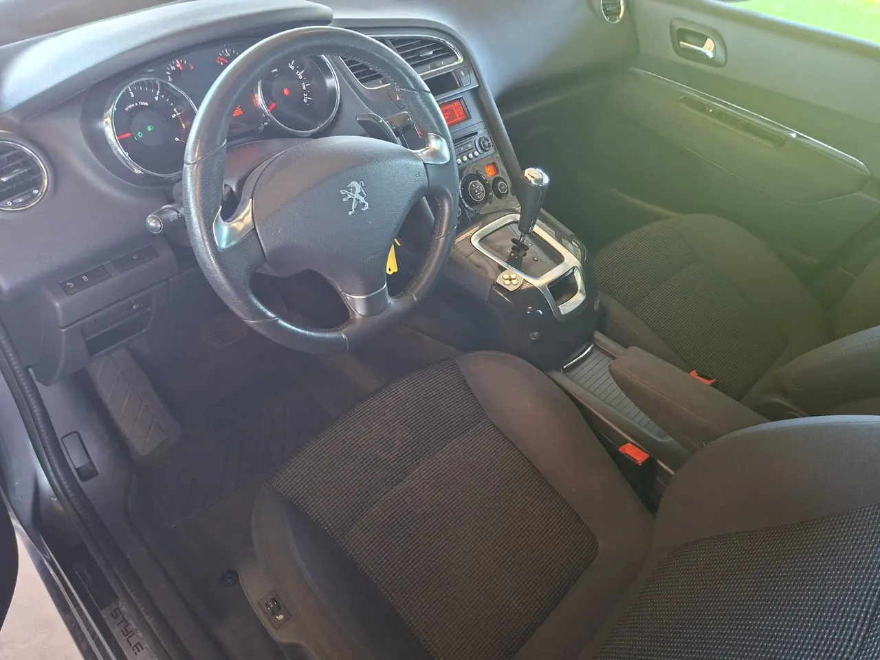 Billede 8 - Peugeot 5008 1,6 e-HDi 114 Active ESG 7prs