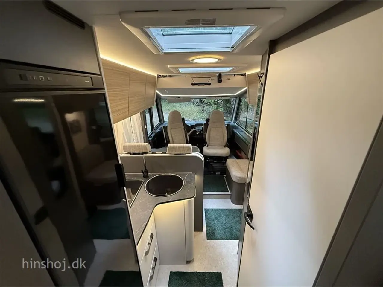 Billede 8 - 2026 - Etrusco I 6900 SB Aut.   Etrusco I 6900 SB 2026  by Hymer fra Hinshøj Caravan