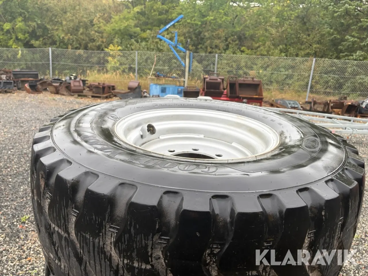 Billede 6 - Hjul Goodyare Powerload 405/70R20 4 styk