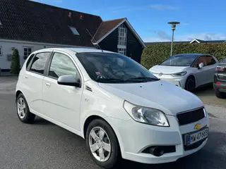 2011 CHEVROLET AVEO