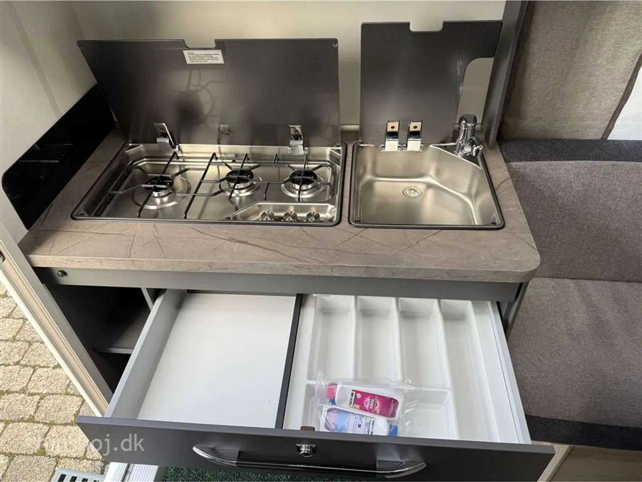 Billede 8 - 2027 - Hobby De Luxe 400 SFE 2027 Hobby De Luxe 400 SFE Se den hos Hinshøj Caravan.