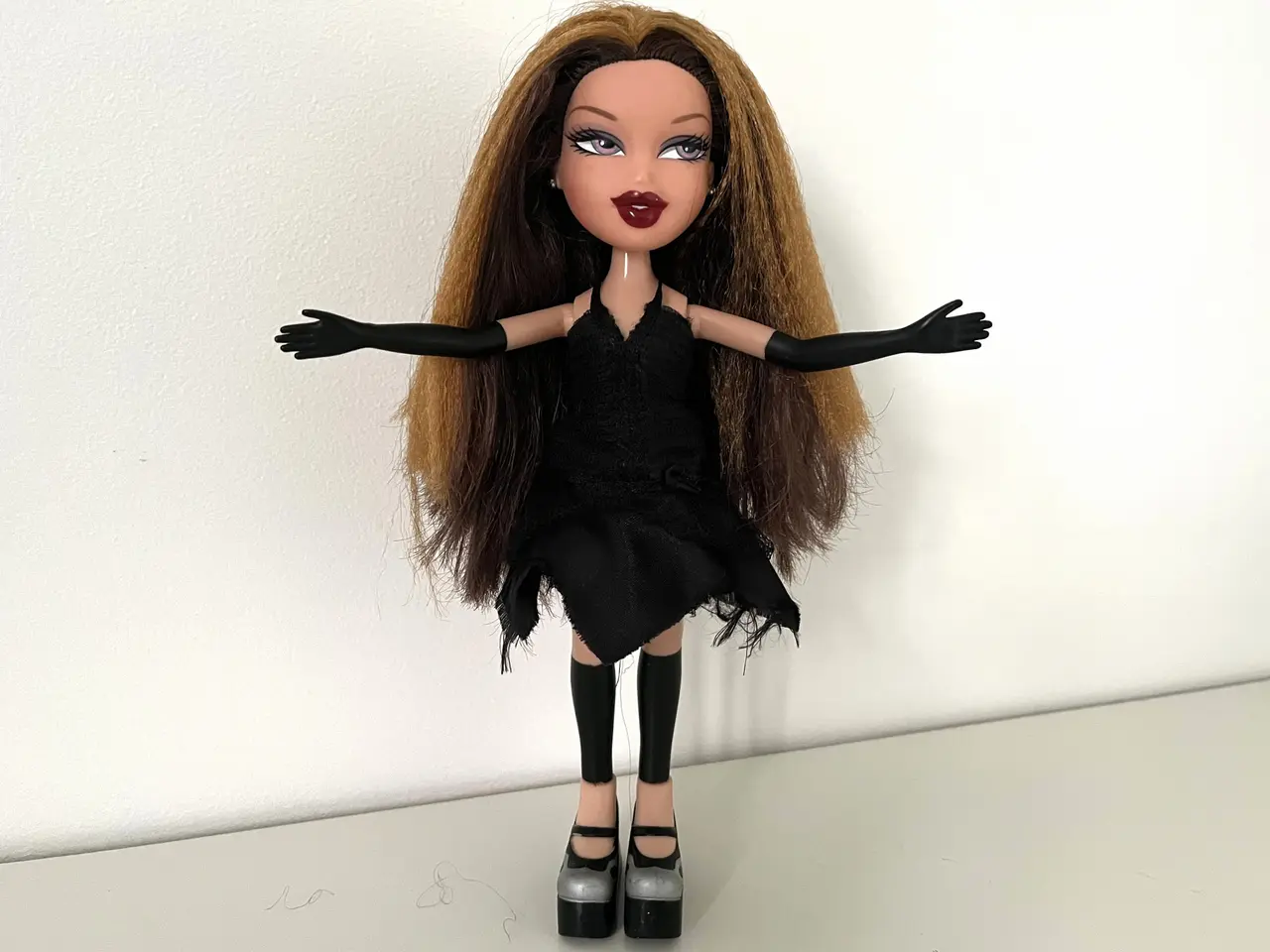 Billede 4 - Dukke, Bratz Ooh La La Dana-Dukke