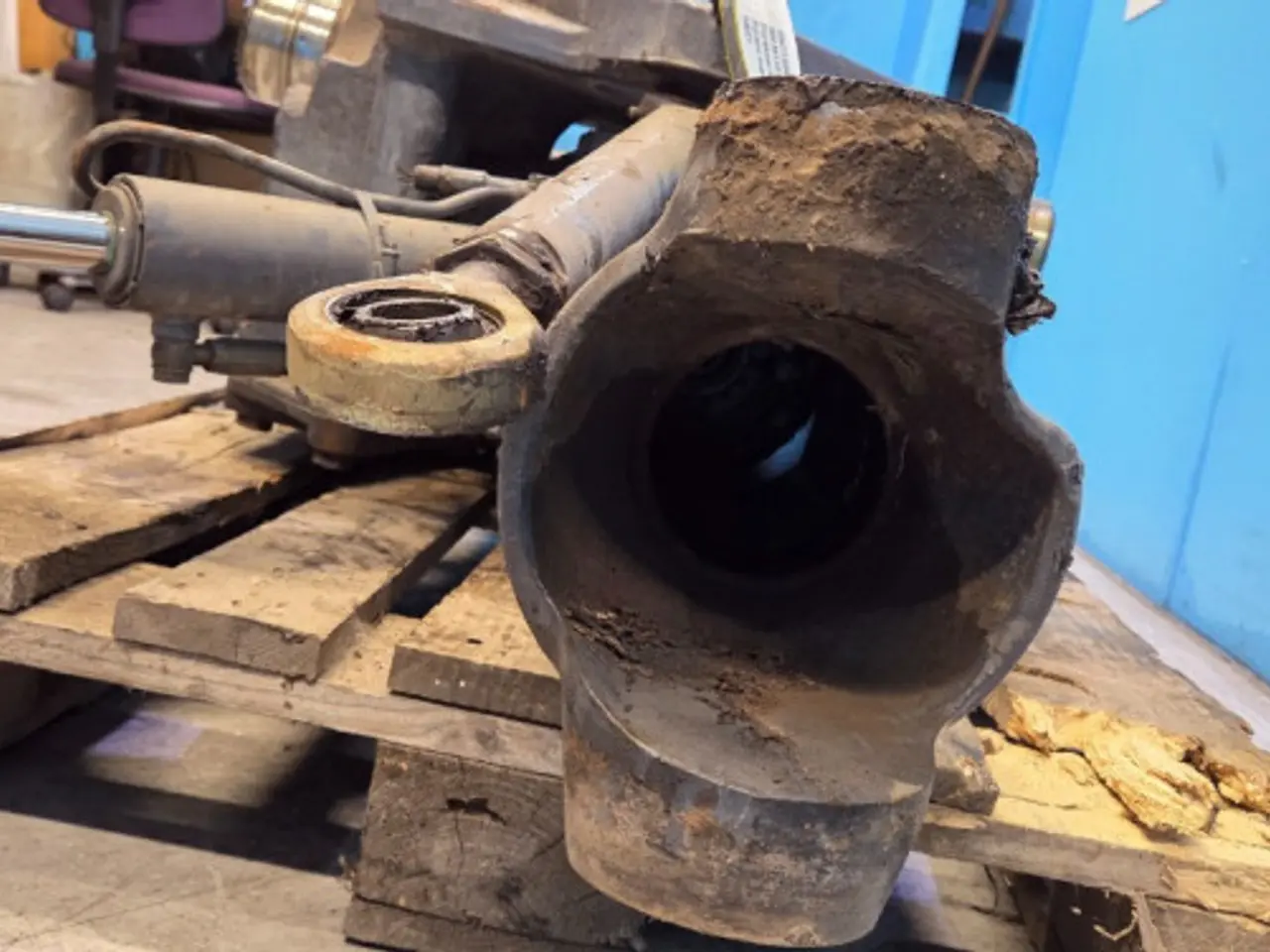 Billede 9 - New Holland TM125 Foraksel 5179410