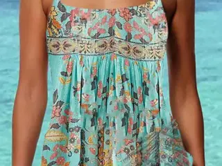 Takini.Print. A'la Vintage/hippiestyle. Str: M