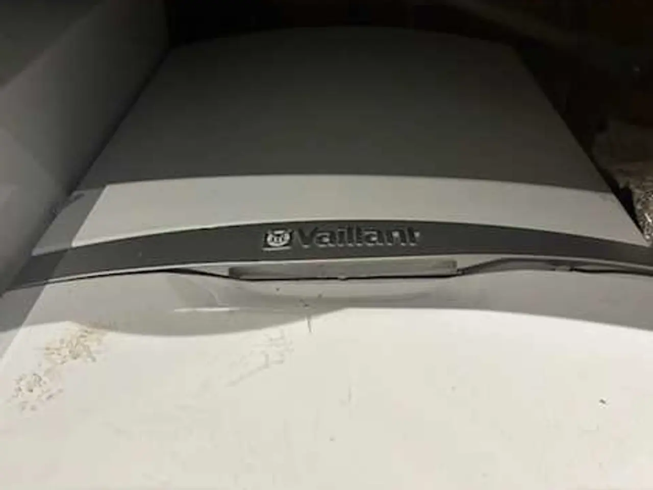 Billede 2 - Valiant gas fyr med vandbeholder
