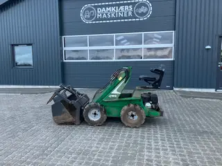Avant Staldkat LS60
