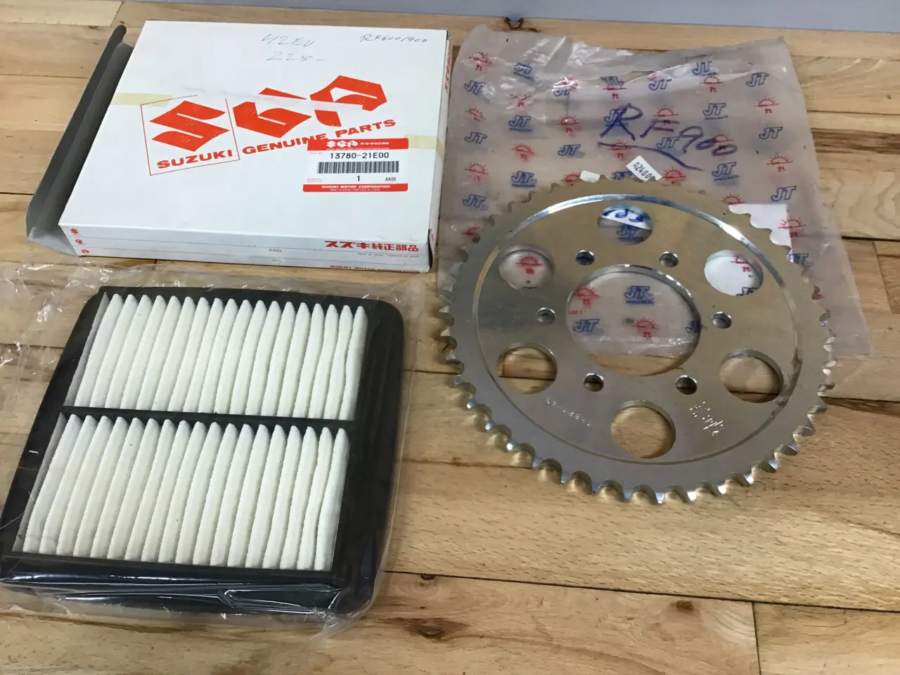 Billede 1 - Suzuki RF 900 nye dele