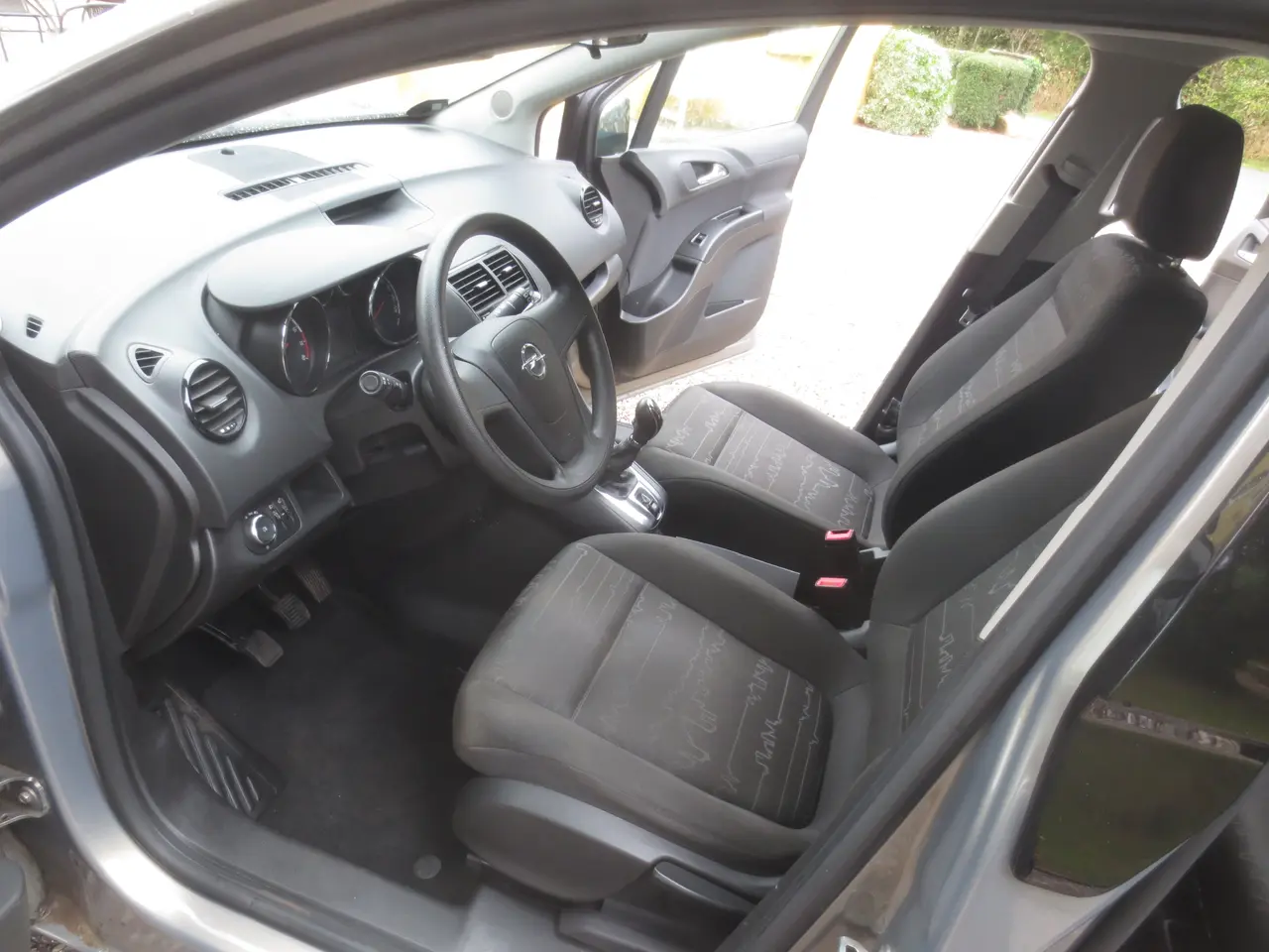 Billede 14 - Opel Meriva 1.4 i År 14. Nysynet.