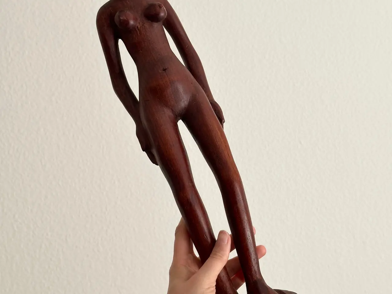 Billede 1 - Høj træfigur, kvinde