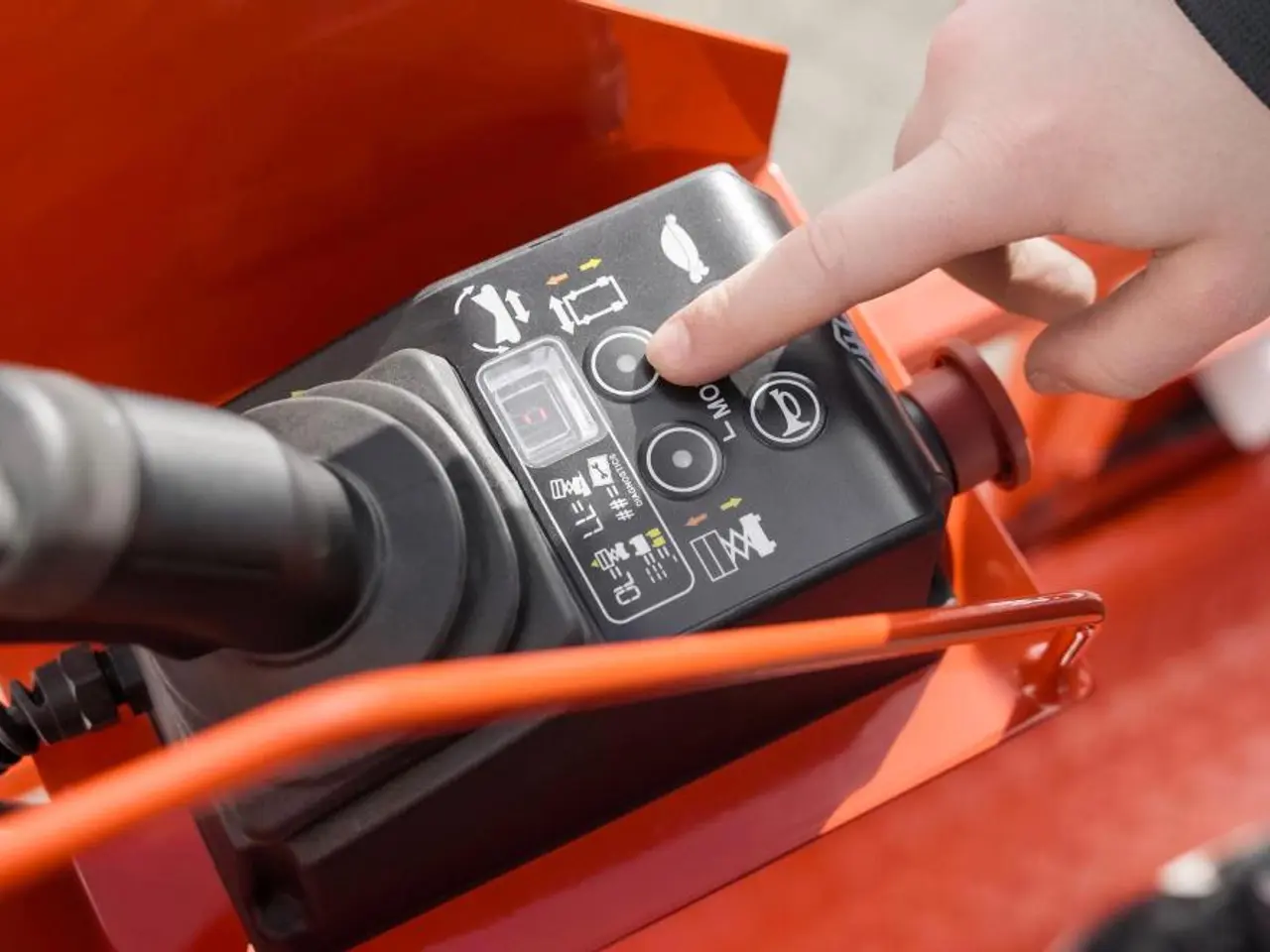 Billede 4 - SlimLine Elektrisk Sakselift - arbejdshøjde 15,7 m
