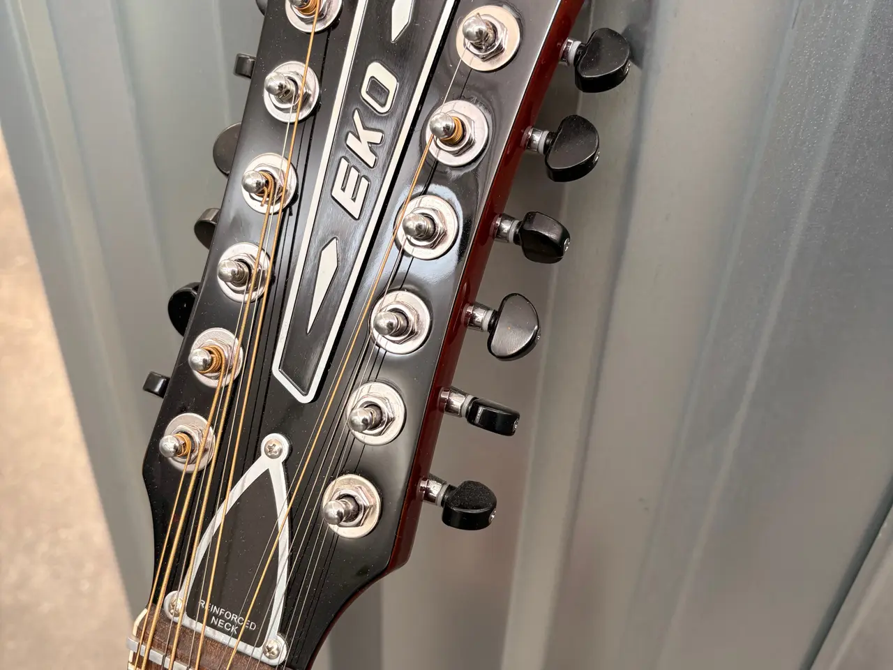 Billede 3 - 12 strenget halv akustisk guitar