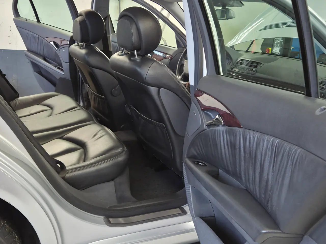 Billede 17 - Mercedes E280 Benzin