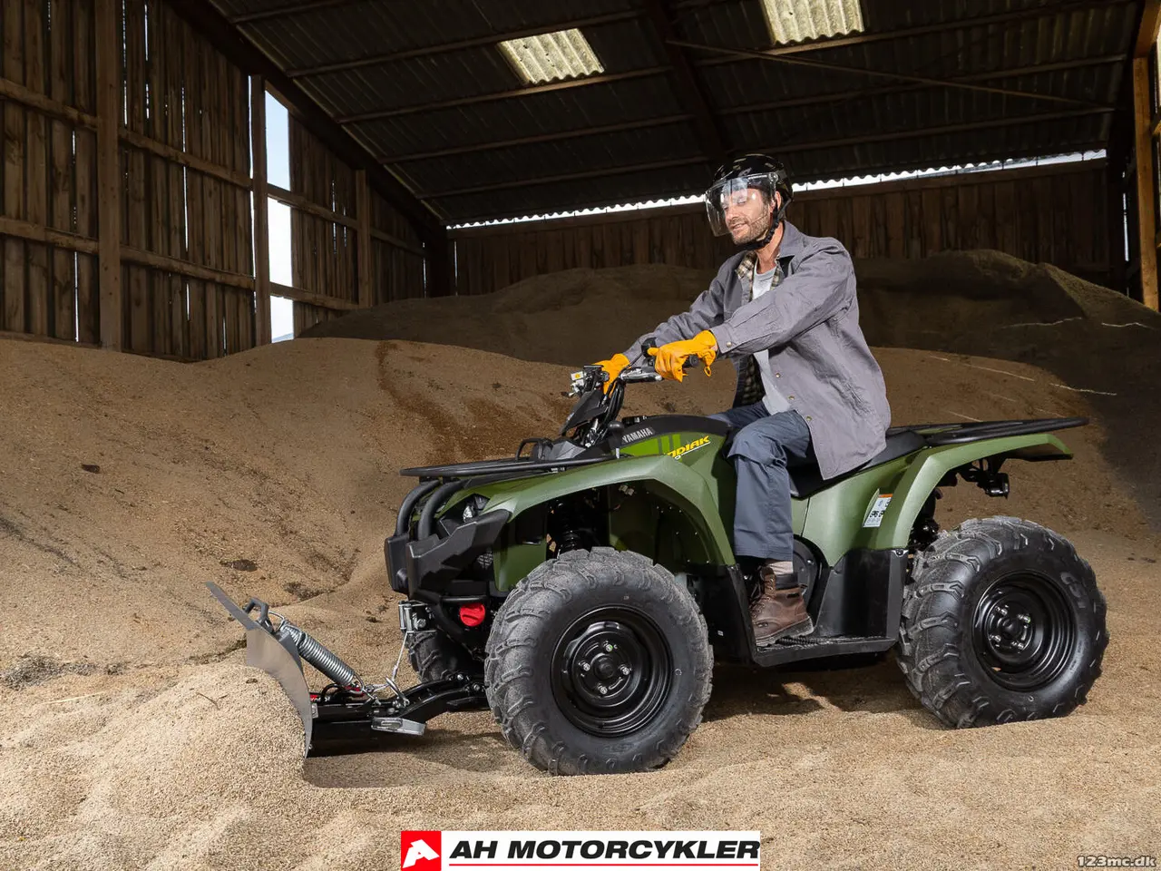 Billede 3 - Yamaha Kodiak 450 IRS Olive Green Traktor
