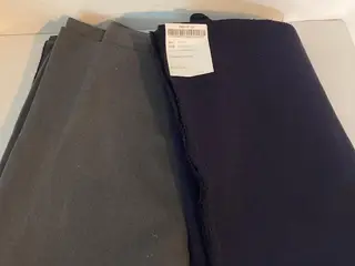 Grå og lilla børstet TWILL med 2-vejs stretch