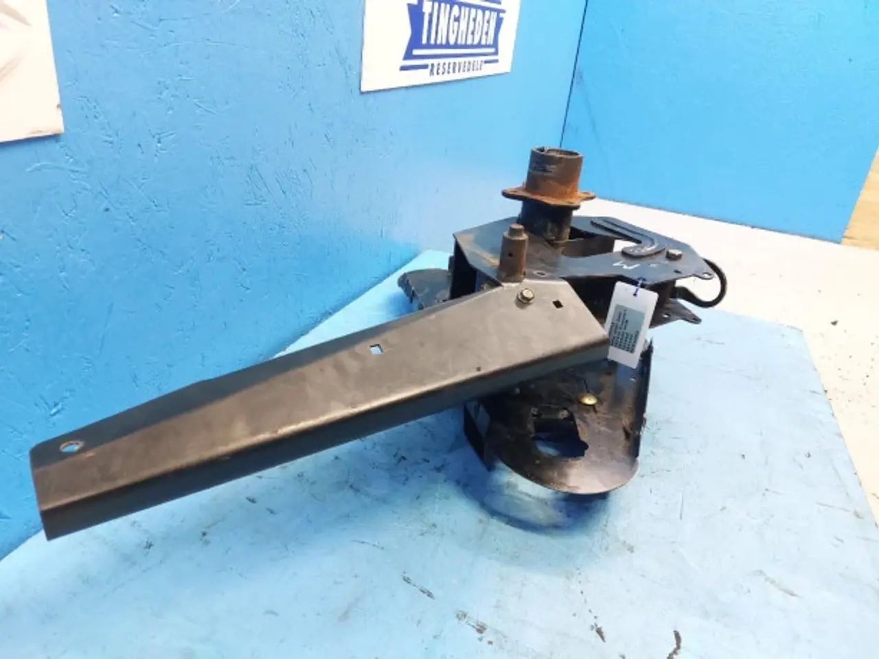 Billede 13 - MacDon D60 Midten Support 137319