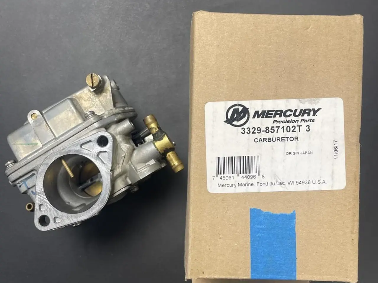 Billede 1 - MERCURY Carburetor (upper center), ny, passer til bl.a. 60 HK Mariner/Mercury