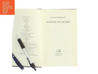 Lonni og Karl af Klaus Rifbjerg (Bog)