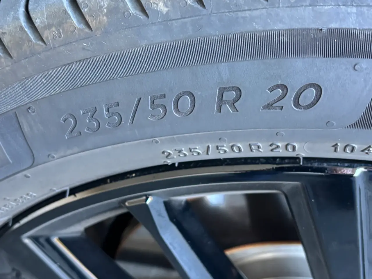 Billede 3 - 4 Michelin sommerdæk 235/50 R20 