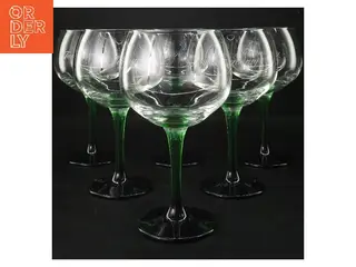 6 Tanqueray gin/cocktailglas med grøn fod (str. 6 stk Ø 8,5 cm højde 19,5 cm)