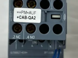 Siemens 3RT2036-1KB40 kontaktor 24VDC w Aux