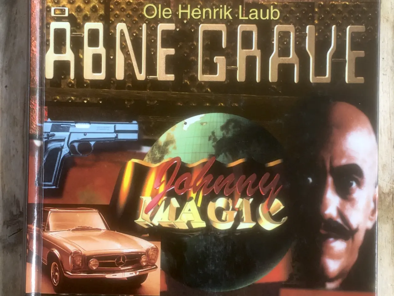 Billede 1 - Åbne grave, Ole Henrik Laub, krimi og spænding