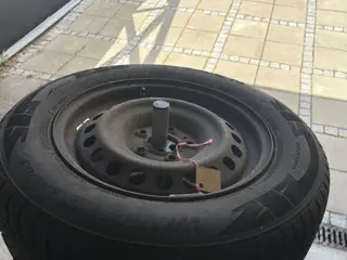 Vinterdæk 215/65R16 ca. 6mm mønster