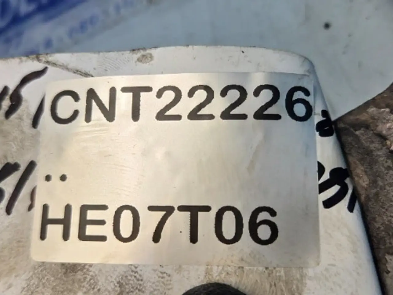 Billede 10 - Massey Ferguson 6290 Ventildæksel 3796105M1