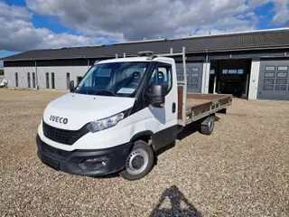 Iveco Daily 2,3 35S14 4100mm Lad