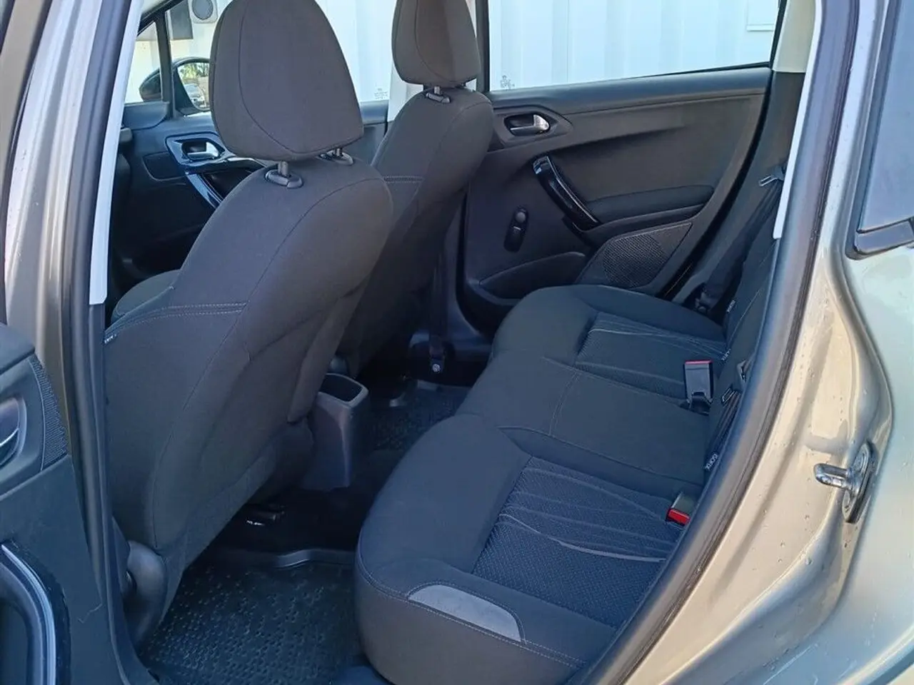 Billede 11 - Peugeot 208 1,6 e-HDi Active 92HK 3d