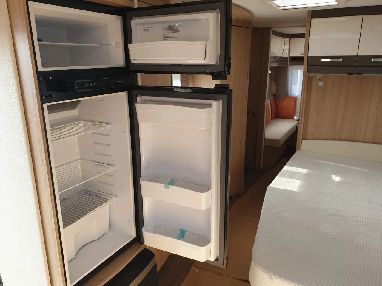 Billede 3 - Bürstner Averso 720 TK - Udlejes