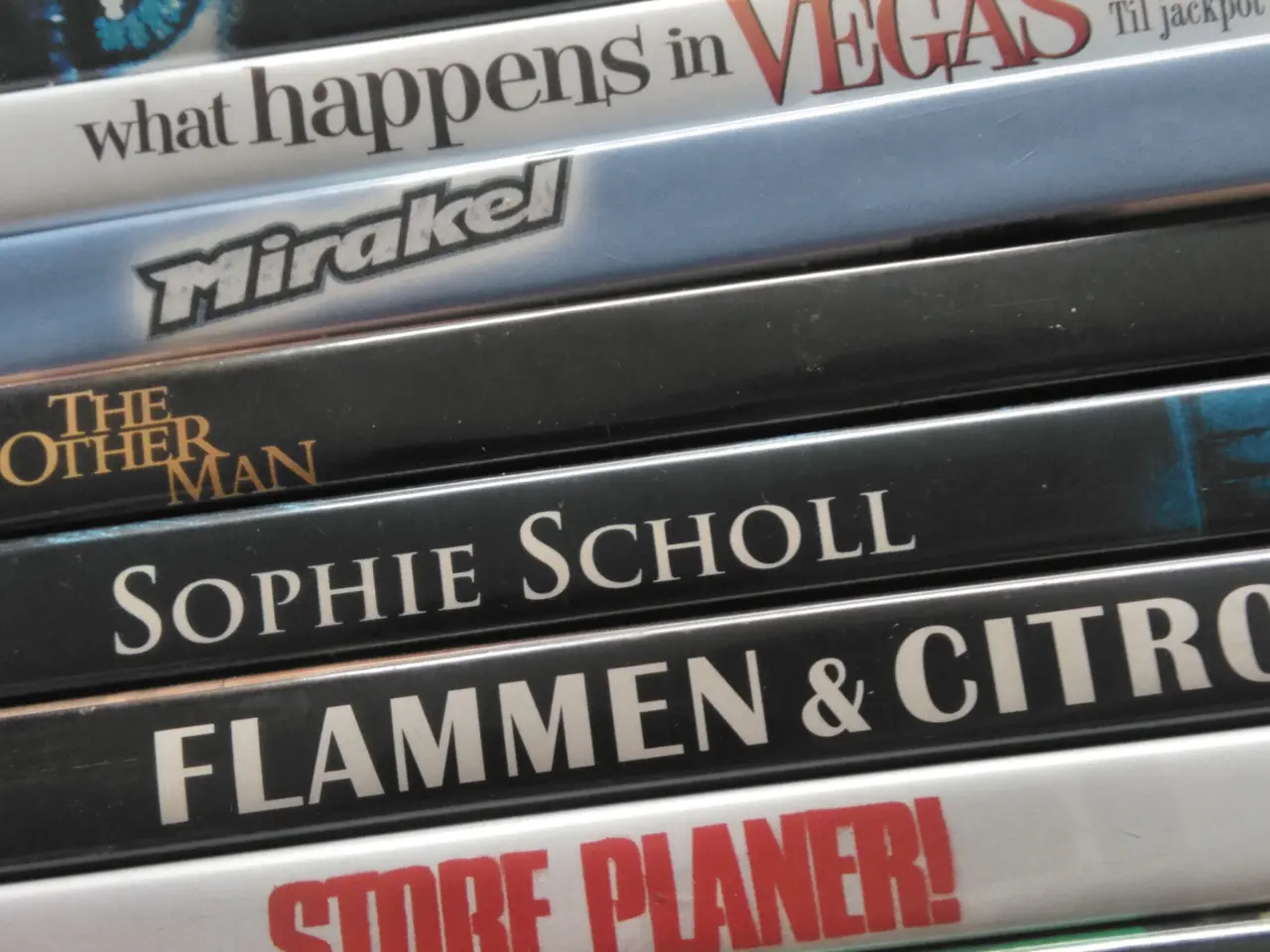 Billede 1 - 15 dvd sælges for 100 kroner .