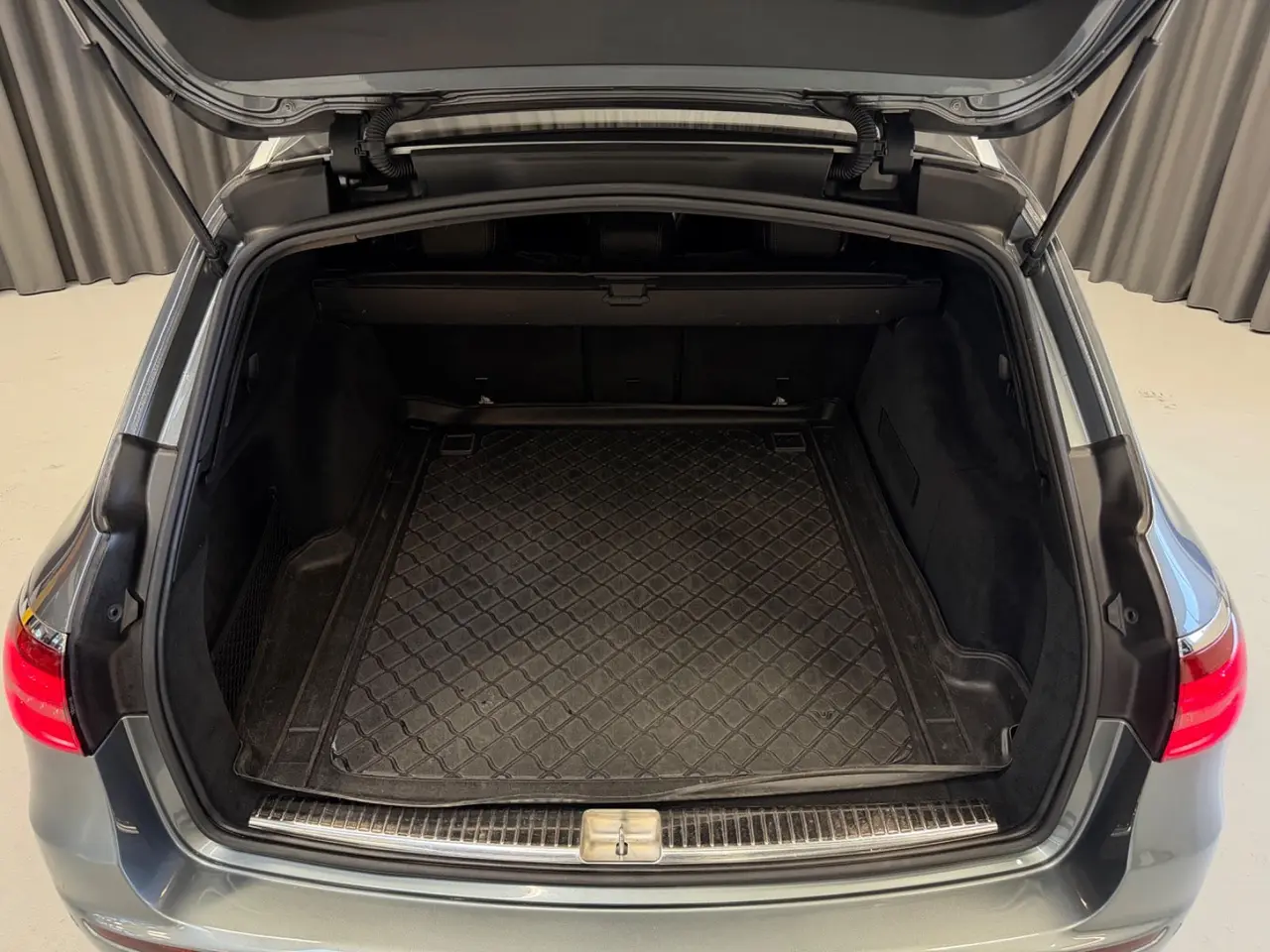 Billede 17 - Mercedes E43 3,0 AMG stc. aut. 4Matic