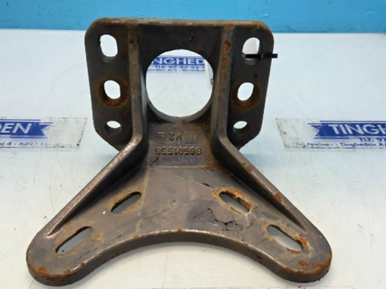 Billede 2 - New Holland 8770 Beslag 86501218