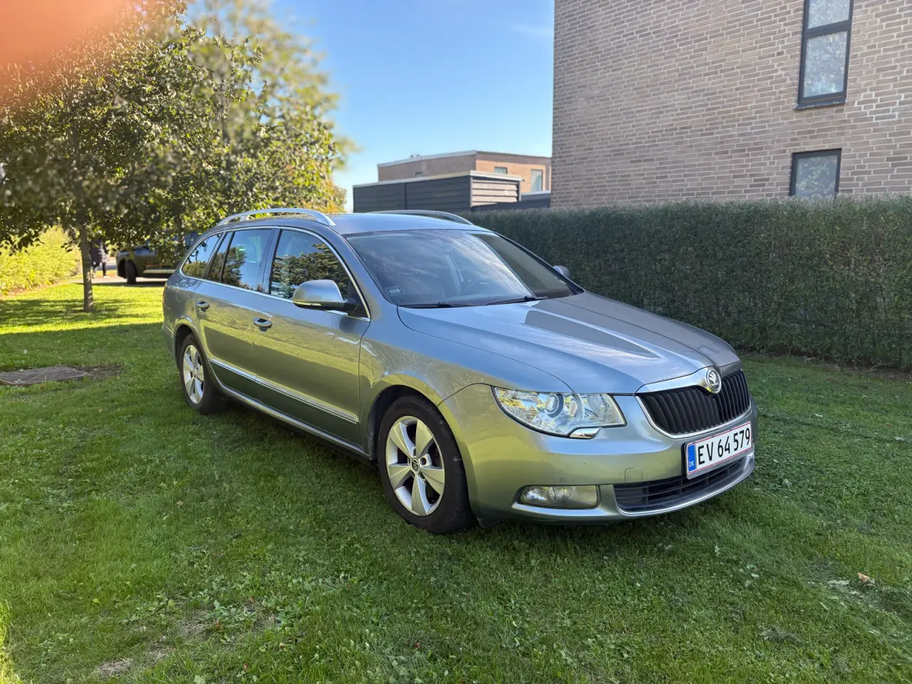 Billede 1 - 🔥 ŠKODA SUPERB COMBI 2.0 TDI 170 HK DSG – NYSYNET